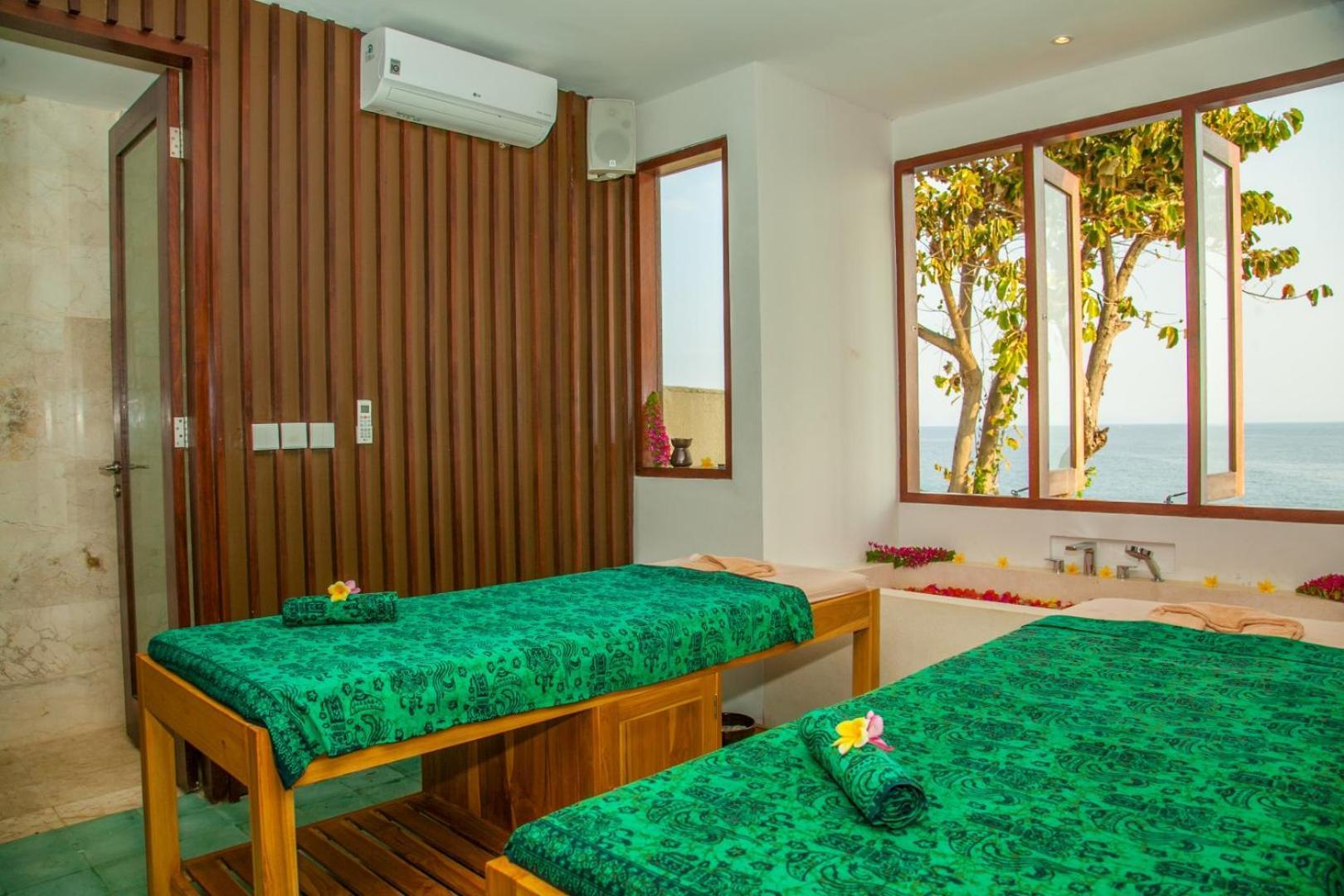 Rajavilla Lombok Resort - Seaside Serenity Senggigi Luaran gambar