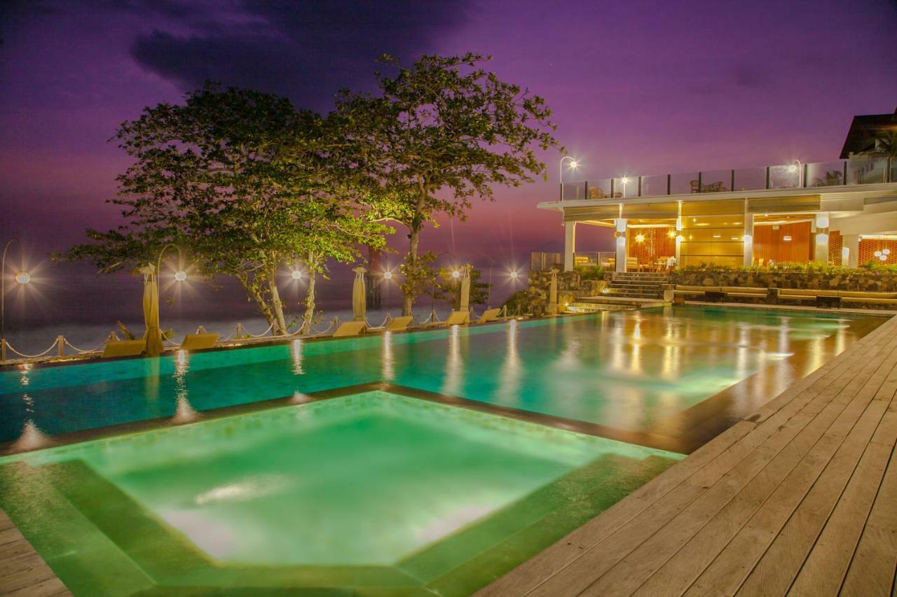Rajavilla Lombok Resort - Seaside Serenity Senggigi Luaran gambar